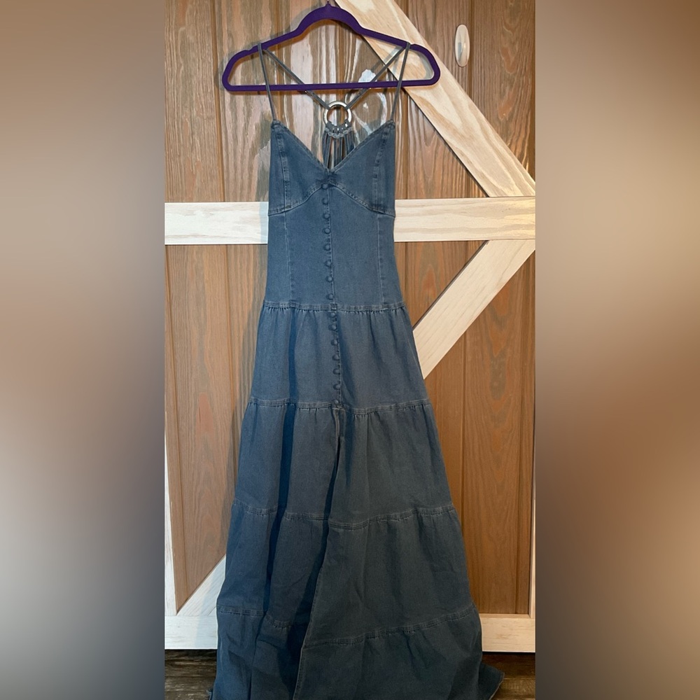 Sexy Halter Denim Maxi Dress. Front buttons and Sexy back Styling. Size 2X. NWOT - Picture 3 of 7